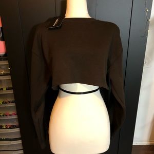 Pretty Little Thing cropped sweater - NWT Size 8